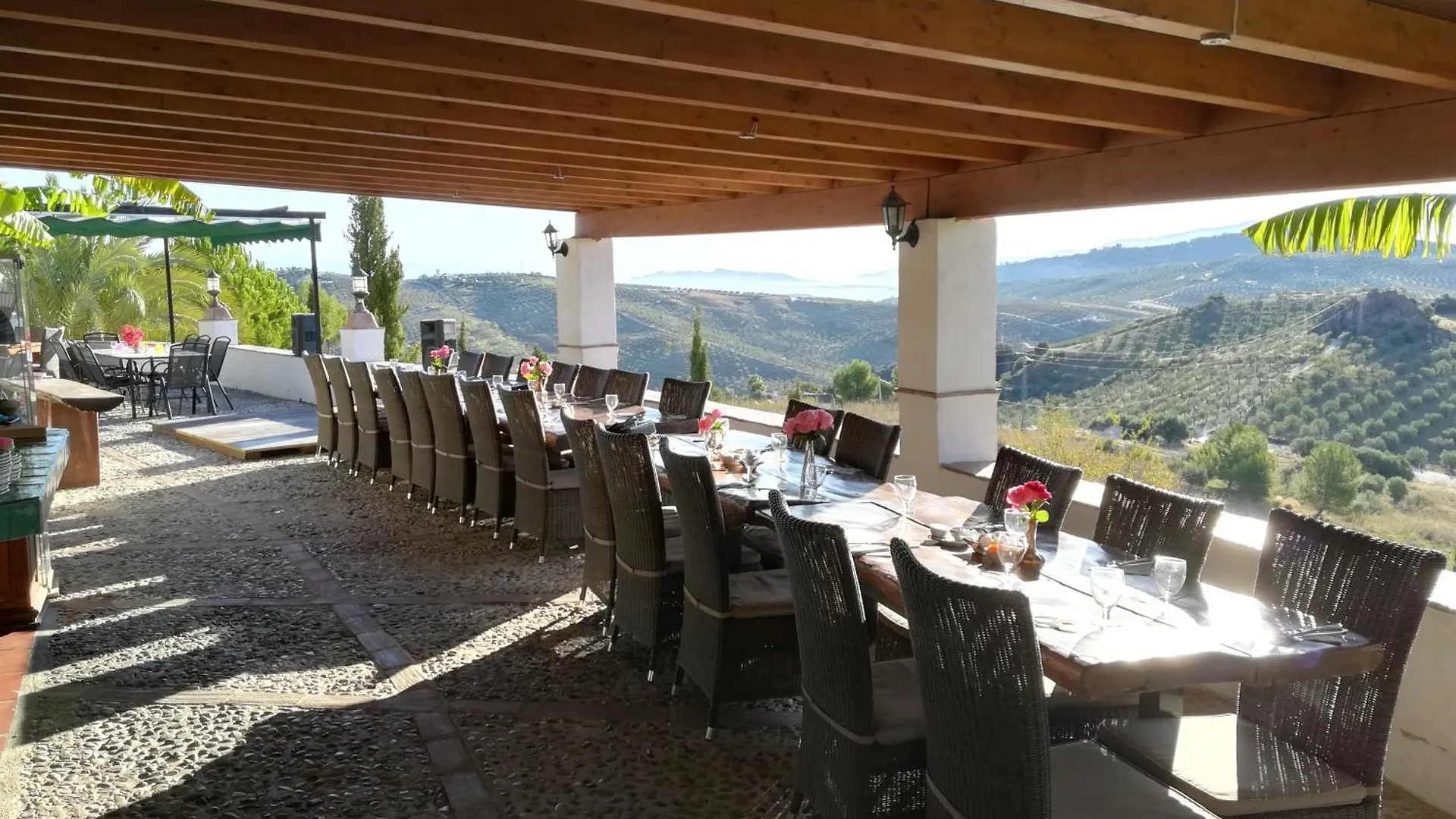 Castle Tower Apartment In Rural Holiday Park 'Picasso' Tolox Spain