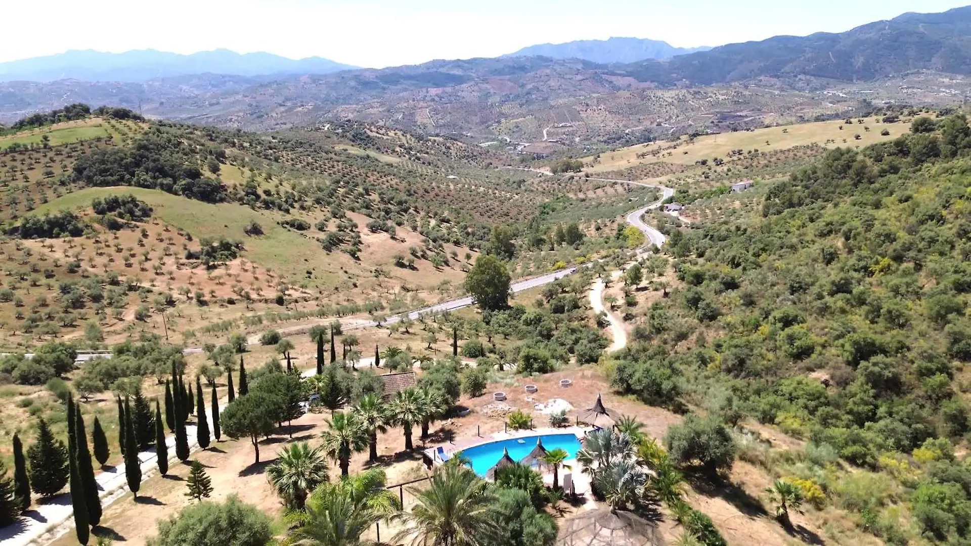 Castle Tower Apartment In Rural Holiday Park 'Picasso' Tolox